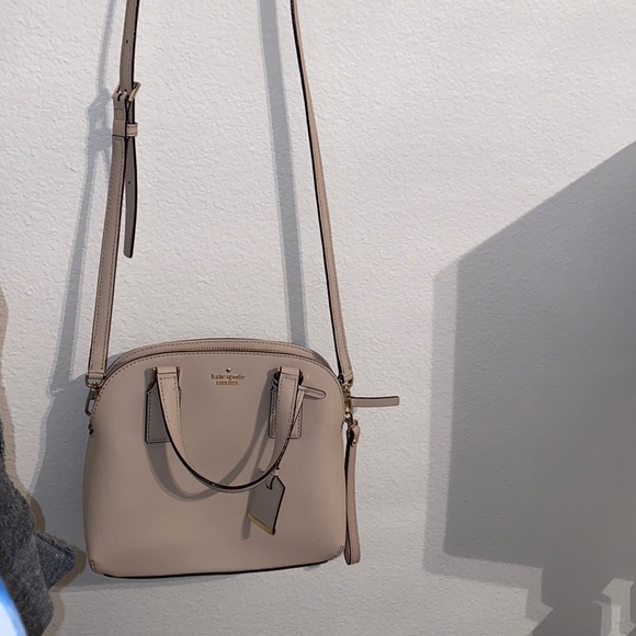 Kate Spade Cameron Street Lottie purse. - Picture 7 of 7